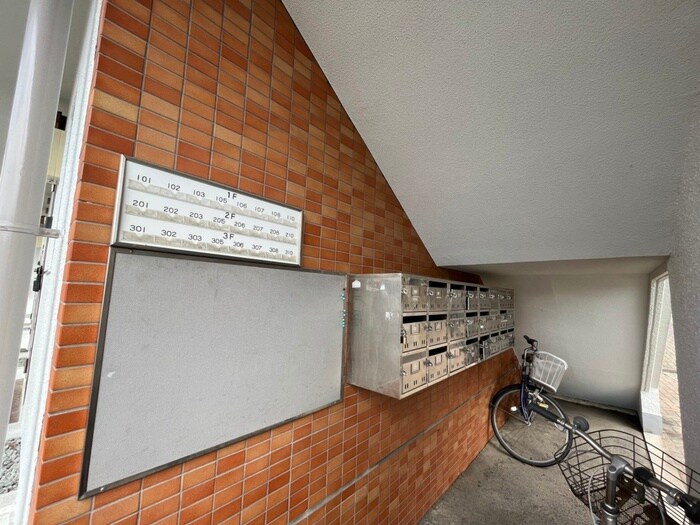 Ｓ・Ｋ・Ｒハイツの物件外観写真