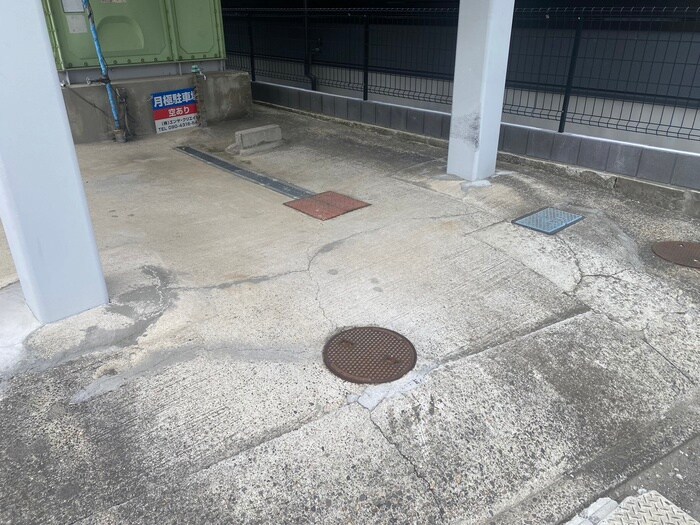 クイ－ンハイツの物件外観写真