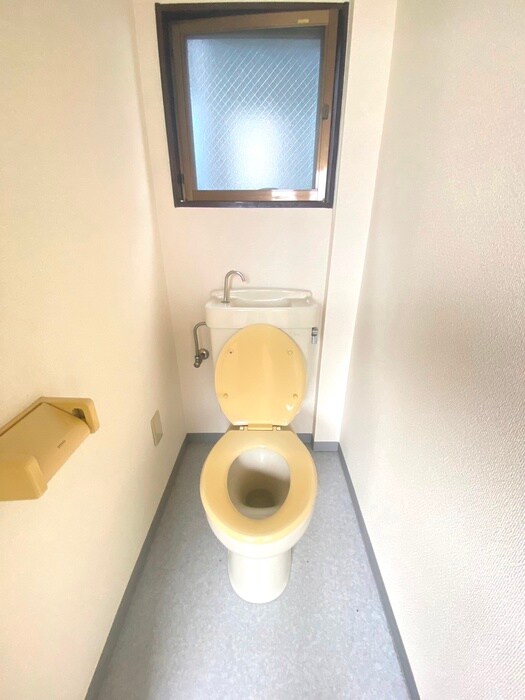 クイ－ンハイツの物件内観写真