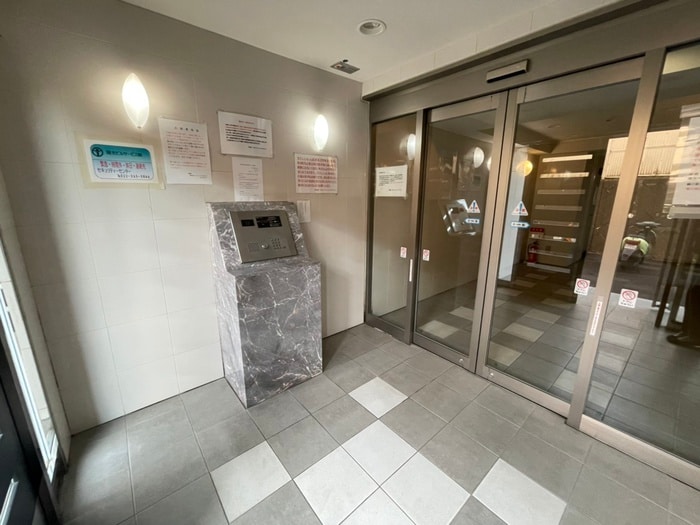 コ－ジ－コ－トひだまり館の物件外観写真