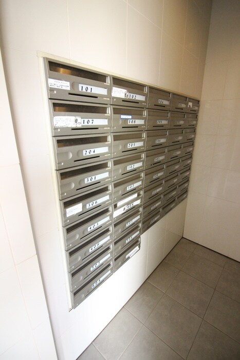 コ－ジ－コ－トひだまり館の物件外観写真