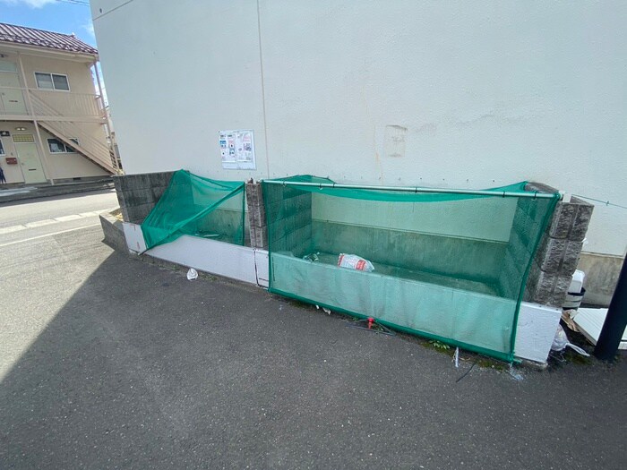 アビタシオン・ボヌールの物件外観写真