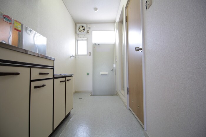 ハイネスＡの物件内観写真