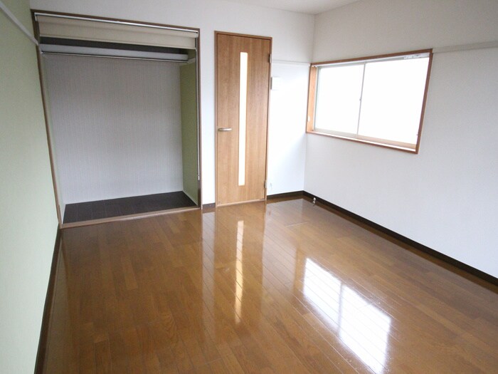 ハイネスＡの物件内観写真