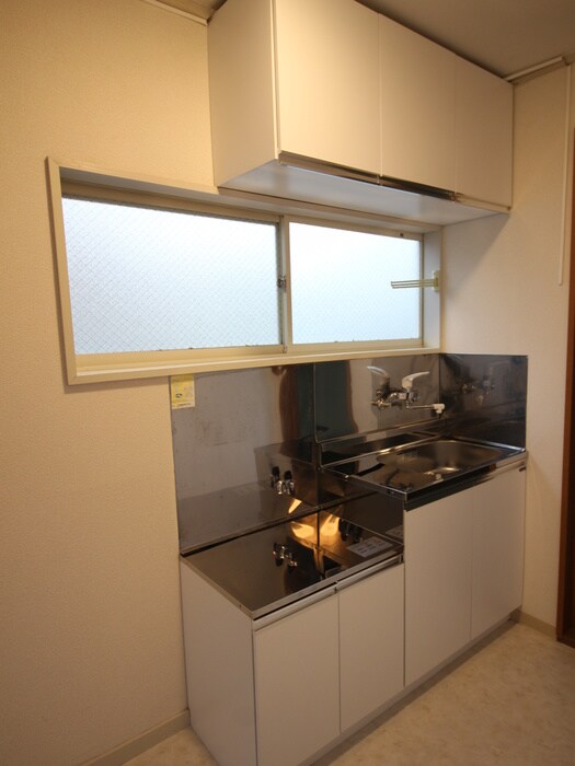 ハイネスＡの物件内観写真