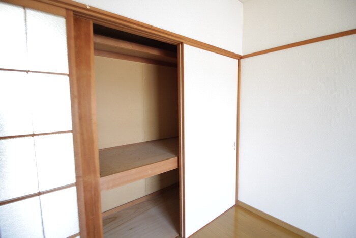 ハイネスＡの物件内観写真