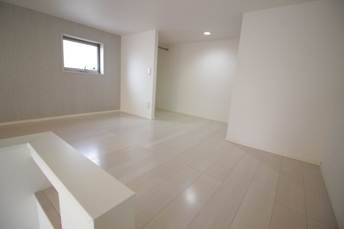 BLOSSOMの物件内観写真