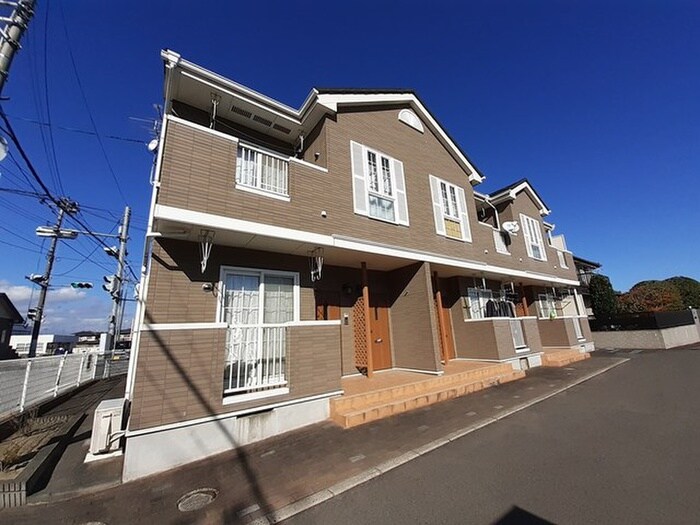 ル・ソレイユの物件外観写真