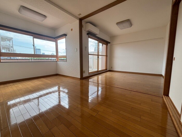 上杉五番館の物件内観写真