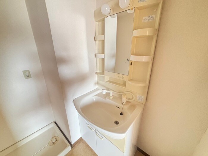 上杉五番館の物件内観写真