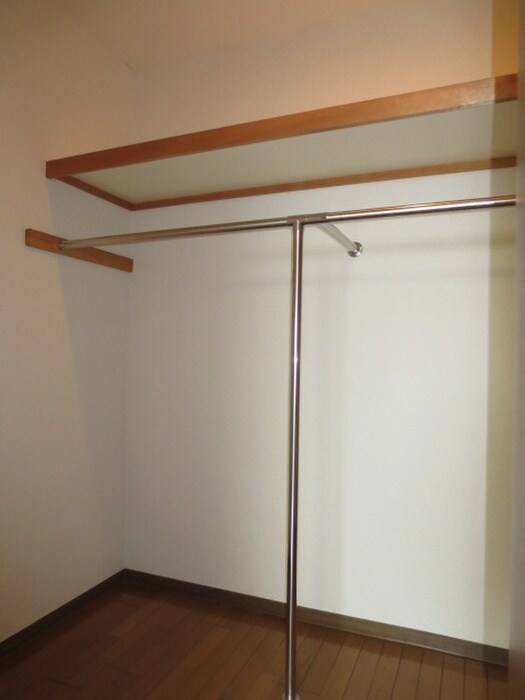 上杉五番館の物件内観写真