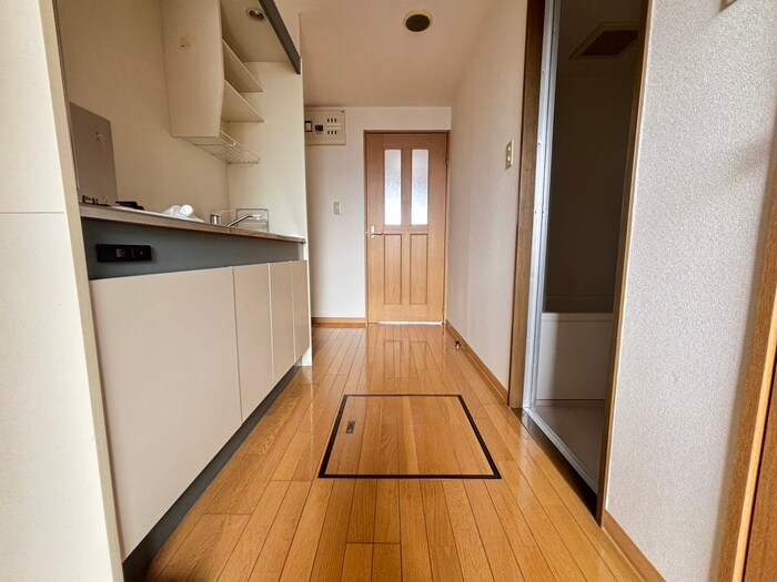 上杉五番館の物件内観写真