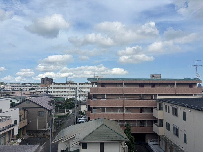 上杉五番館の物件内観写真