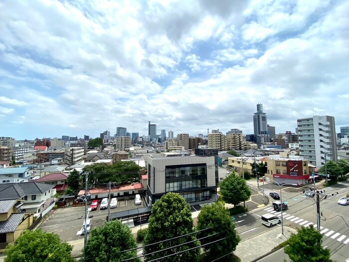 上杉五番館の物件内観写真