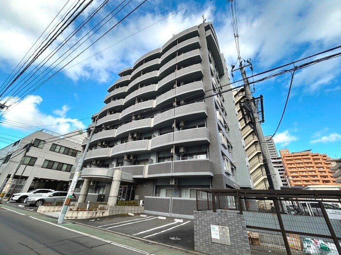 アニバ－サリ－第九木町通の物件外観写真