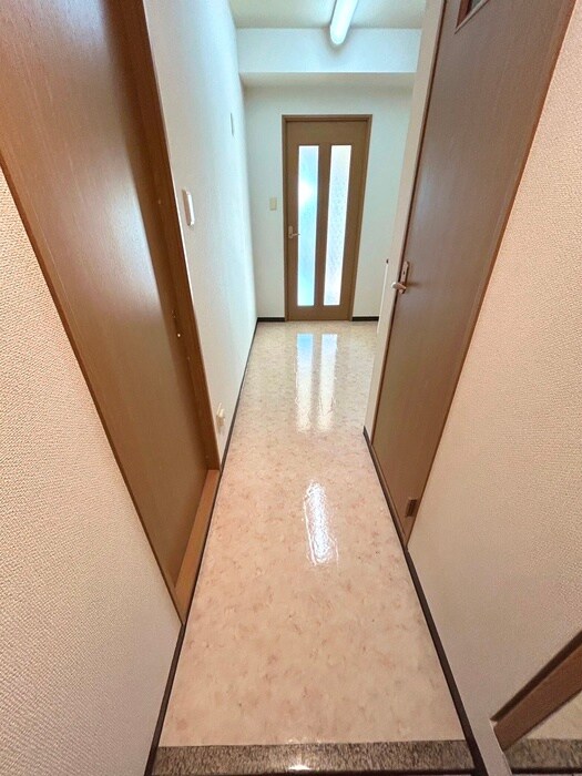 アニバ－サリ－第九木町通の物件内観写真