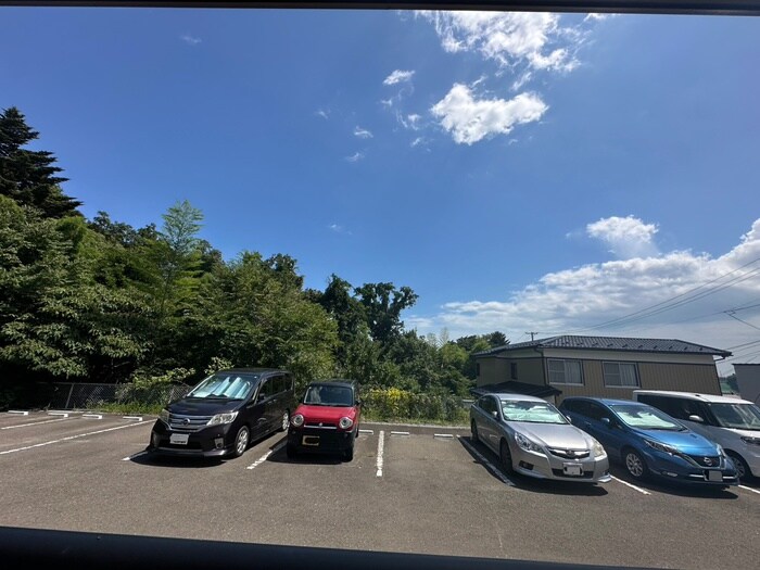 フラワ－タウン八木山の物件内観写真