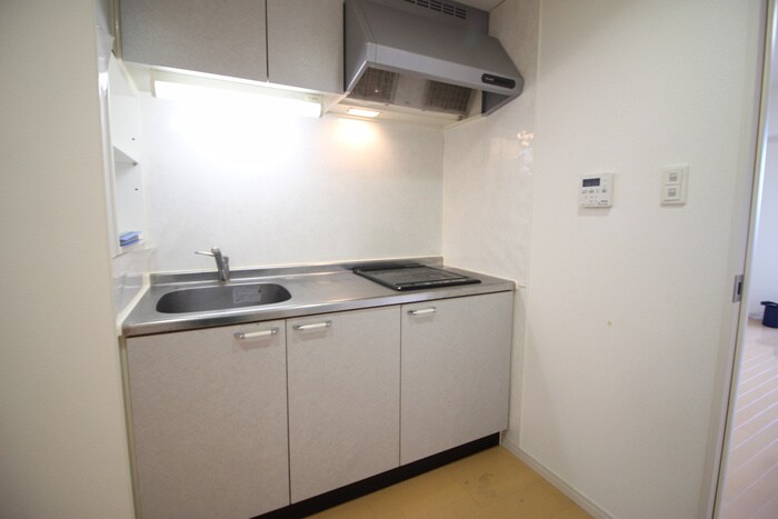 サンヴァ－リオ富沢東の物件内観写真