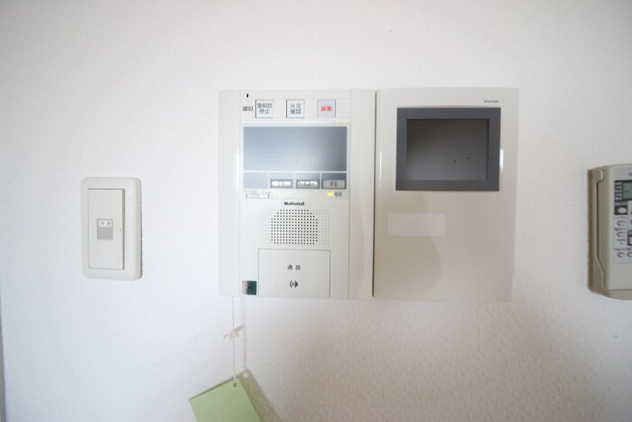 サンヴァ－リオ富沢東の物件内観写真