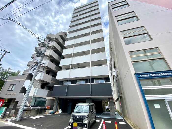 LUNA仙台東口の物件外観写真