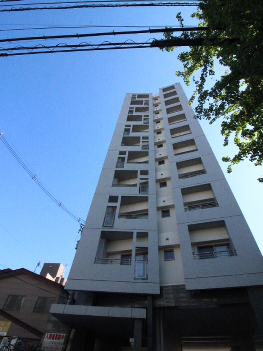 ｳﾞｨｱｰﾚ木ノ下二丁目ﾏﾝｼｮﾝの物件外観写真