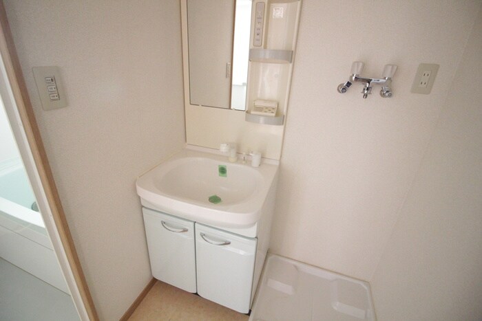 ﾊﾟｰｸﾊｲﾂ清水沼の物件内観写真