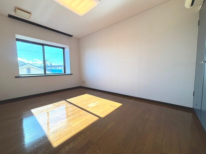 セクタ－ズ・コ－トの物件内観写真