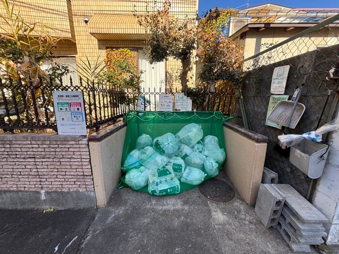 セクタ－ズ・コ－トの物件外観写真