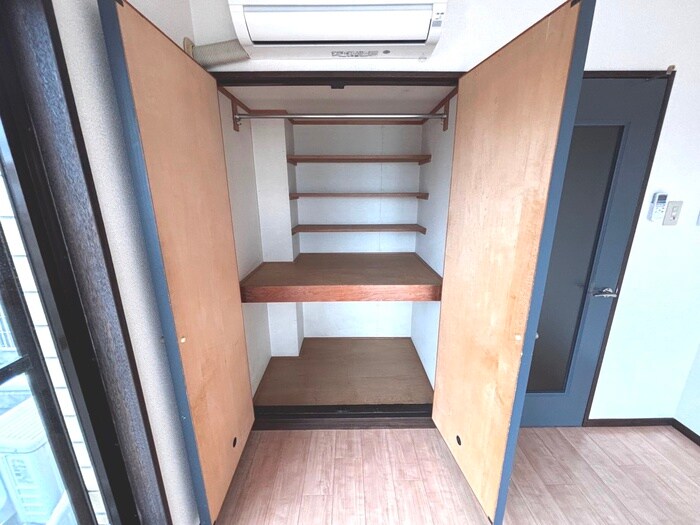 セクタ－ズ・コ－トの物件内観写真