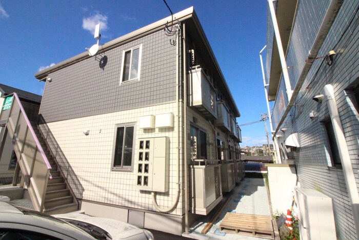 プランドールの物件外観写真