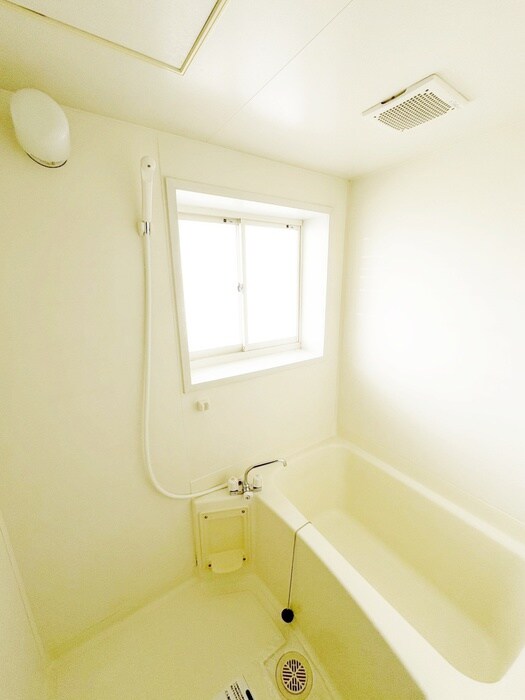 パークインサバトの物件内観写真