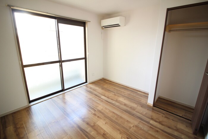 レジデンスつばさの物件内観写真