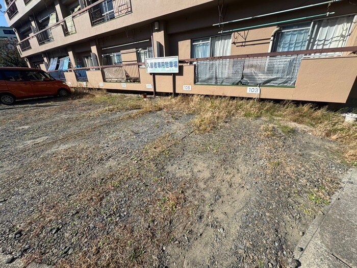 守谷第二マンションの物件外観写真