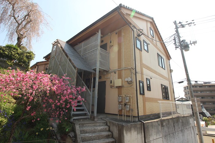 シオンコ－トの物件外観写真