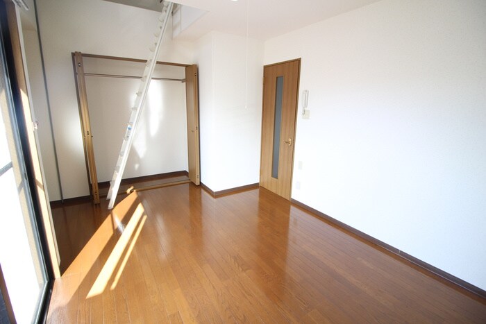 ノーブルカーサ原町の物件内観写真