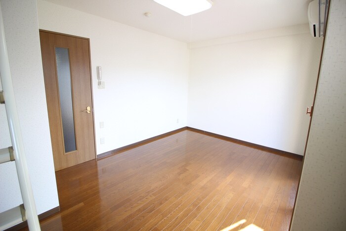 ノーブルカーサ原町の物件内観写真