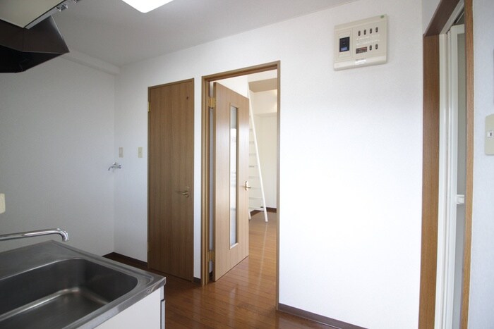 ノーブルカーサ原町の物件内観写真