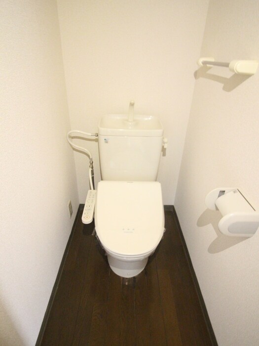 フォレスタはちまんの物件内観写真