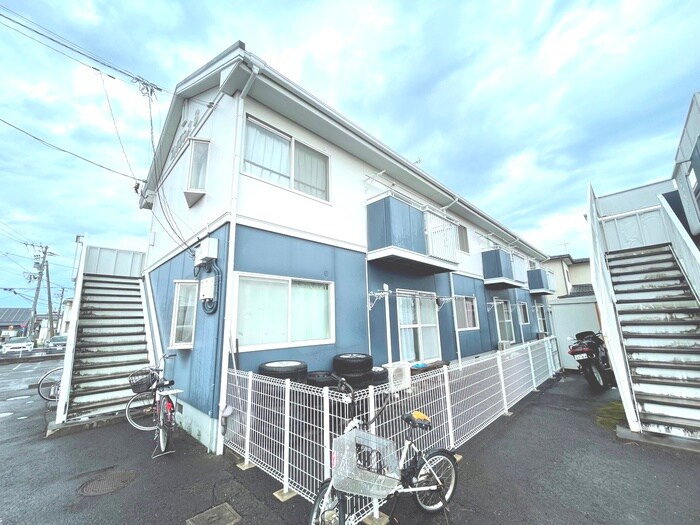 フレグランスBの物件外観写真