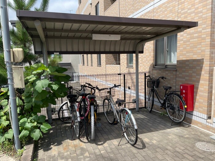 東仙台レジデンス弐番館の物件外観写真