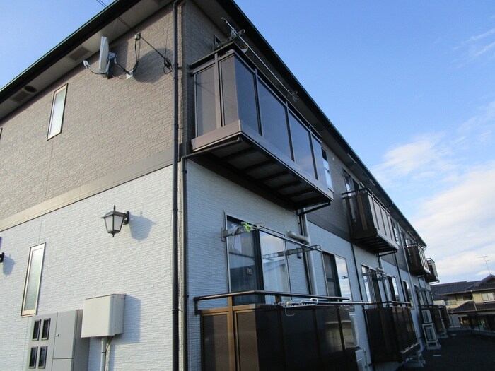 ラグジュアリーの物件外観写真