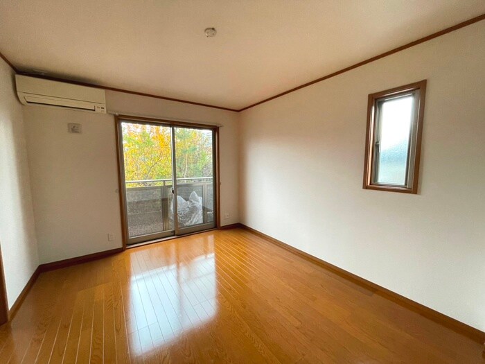 ラグジュアリーの物件内観写真