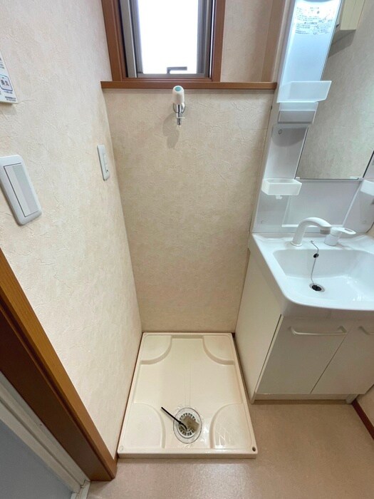 ラグジュアリーの物件内観写真