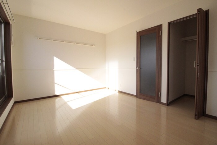 レーヴⅡ番館の物件内観写真