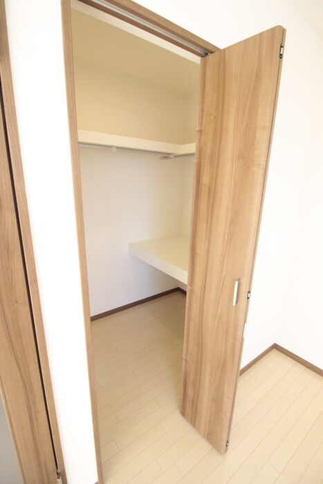 レーヴⅡ番館の物件内観写真