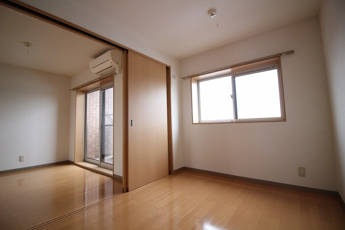 プレジ－ルダイヤⅡの物件内観写真