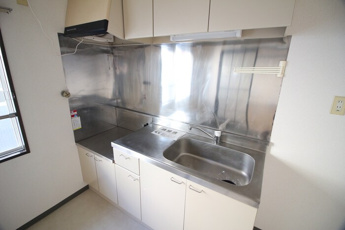 東海ハイツ A棟の物件内観写真