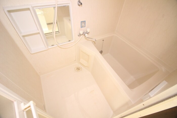 東海ハイツ A棟の物件内観写真