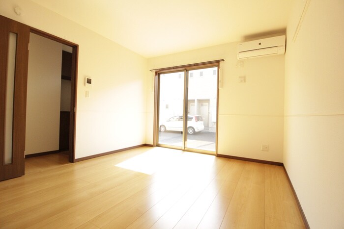 ソレイユパルクⅩⅡ番館の物件内観写真