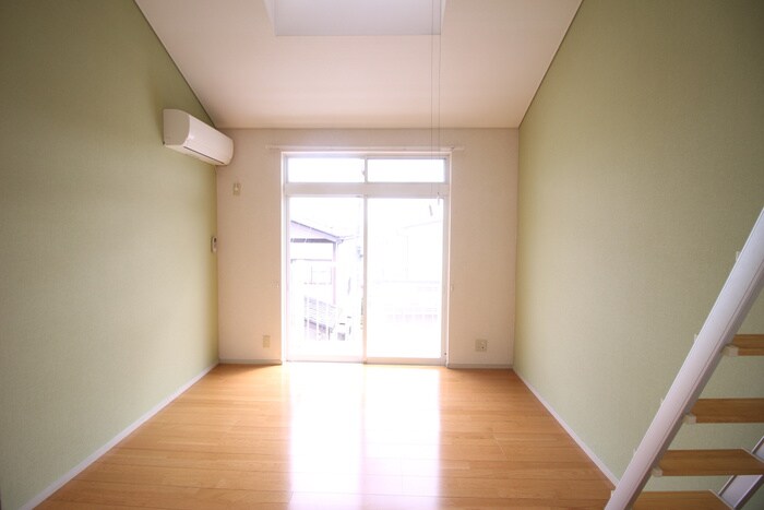 ロフティアイランドＢの物件内観写真